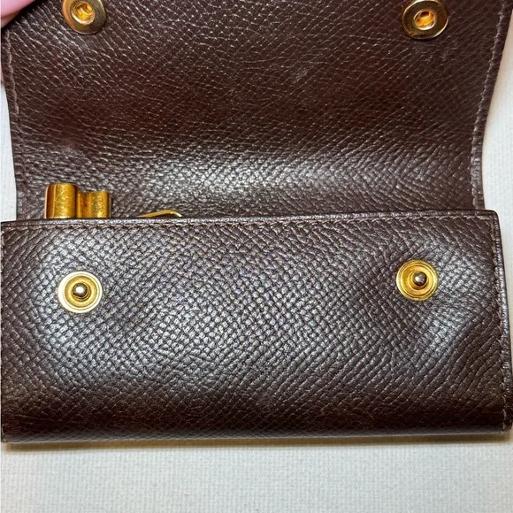 Hermès Black Leather Key Holder with Gold Accents - Picture 6 of 10